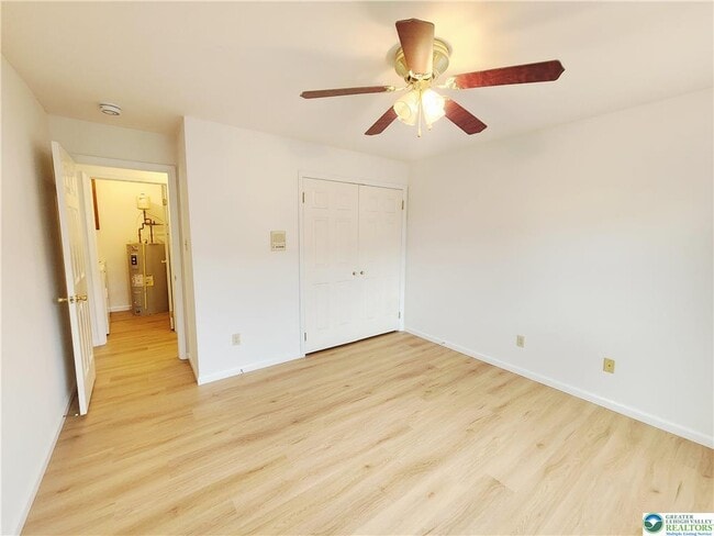 Building Photo - 4501 N Hedgerow Dr
