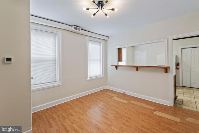 Building Photo - 2223 Frankford Ave