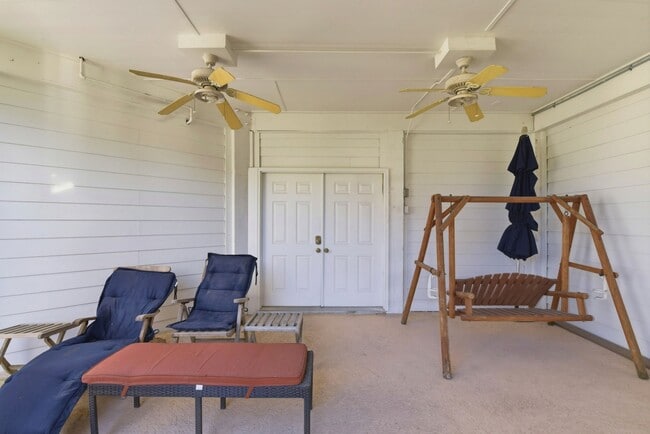 Building Photo - 71 Harbor Ln