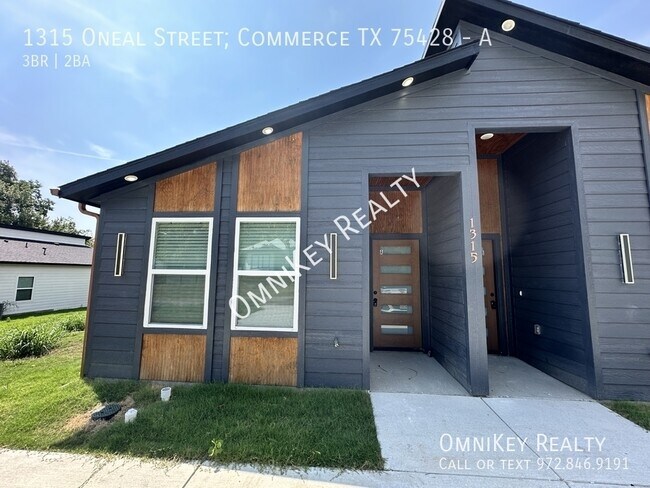 Building Photo - 1315 Oneal St