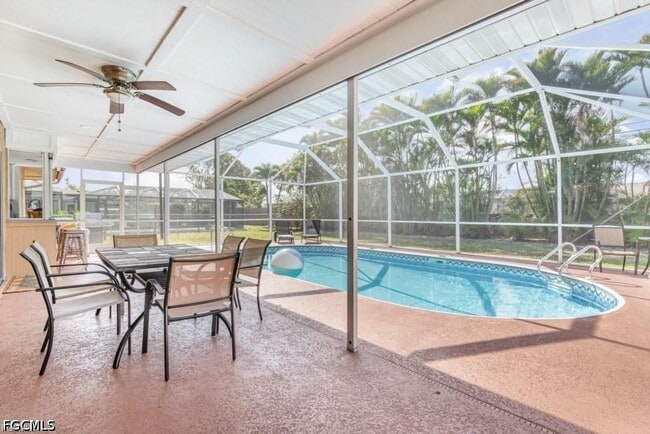 Building Photo - 922 SE 25th Ln