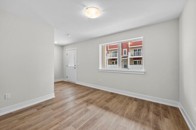 Building Photo - 4849 Lismore Ln