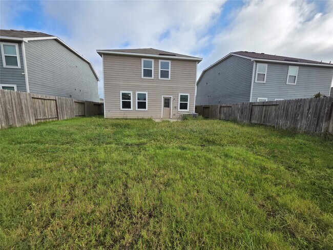 Building Photo - 26035 Allan Poe Dr