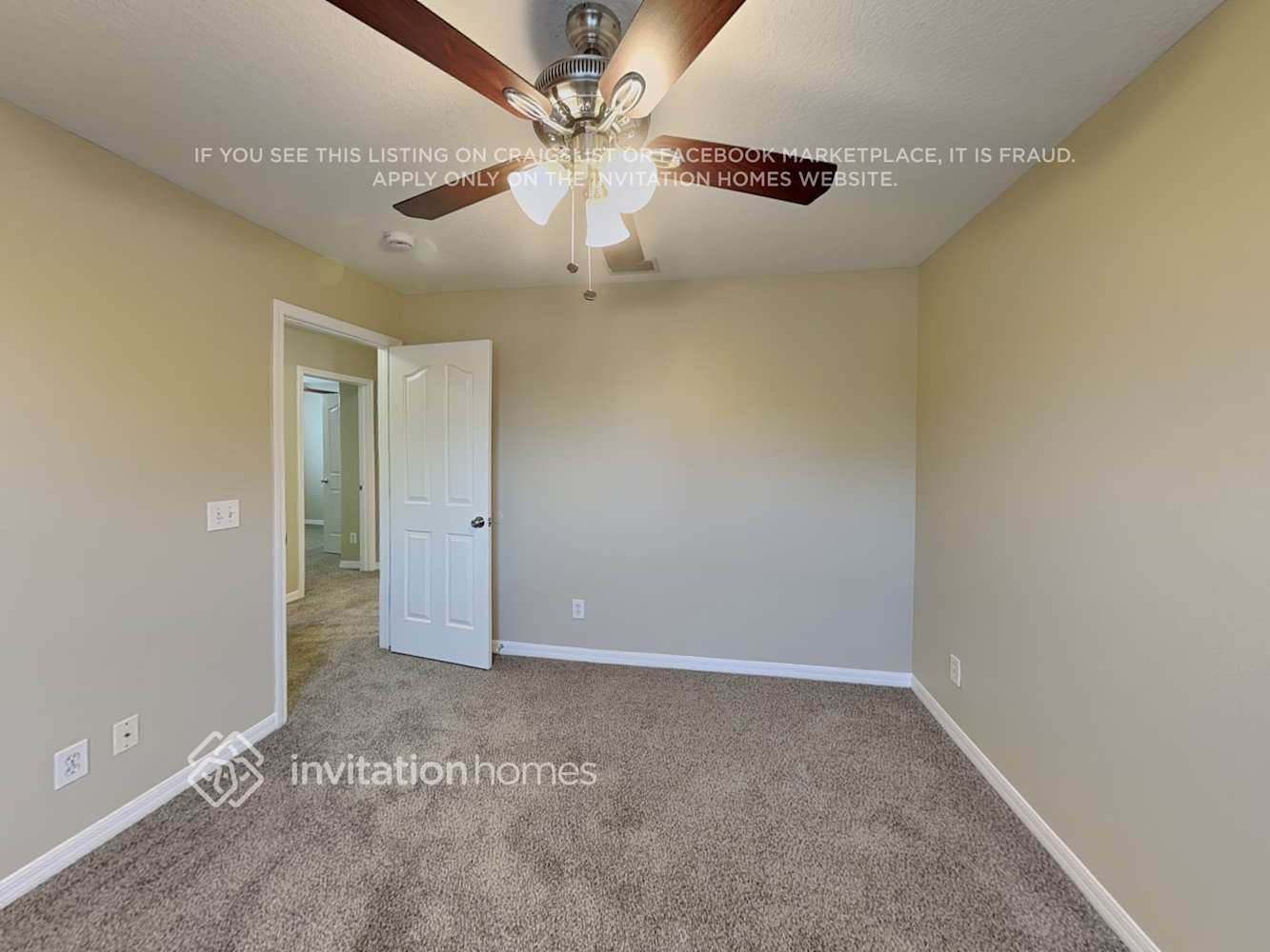 Building Photo - 11133 Golden Silence Dr