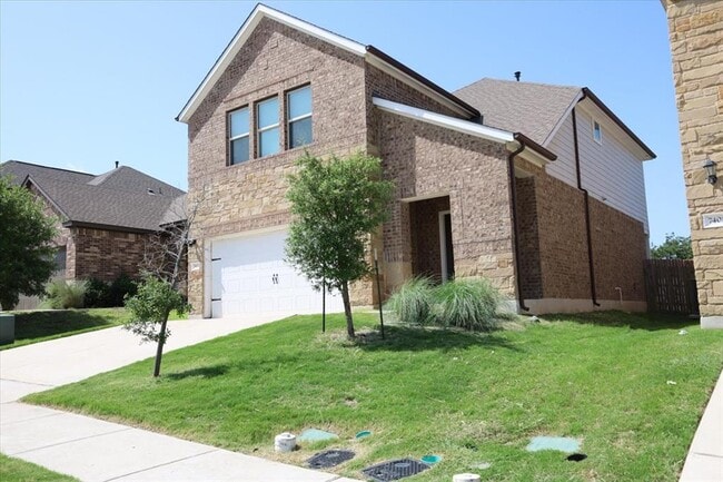 Building Photo - 7403 Albany Dr