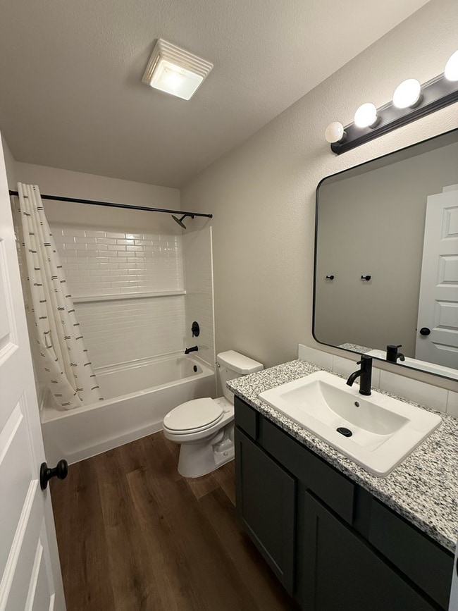 Building Photo - 2521 Copperhead Rd