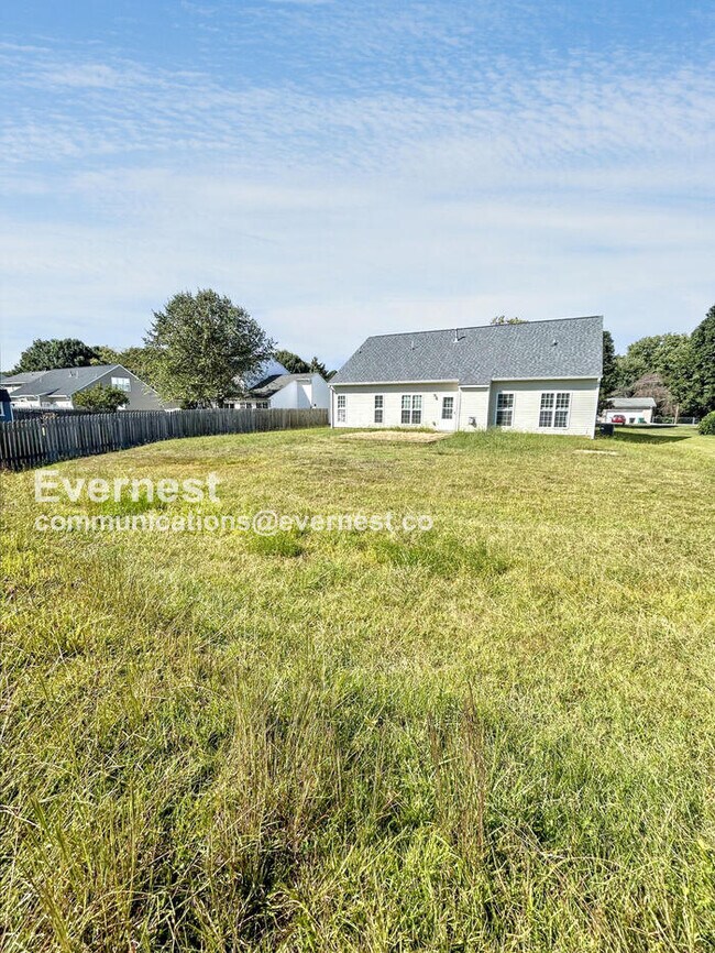 Building Photo - 1244 Scarlett Dr