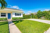 Building Photo - 101 SW 2nd Ave