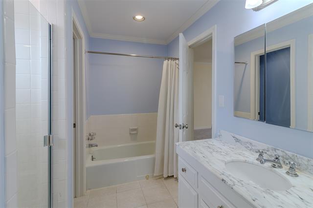 Building Photo - 4520 Glenwick Ln