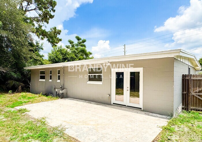 Building Photo - 2518 Congaree Dr W