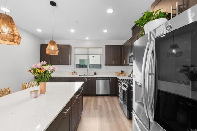 Building Photo - 5485 Seacliff Pl