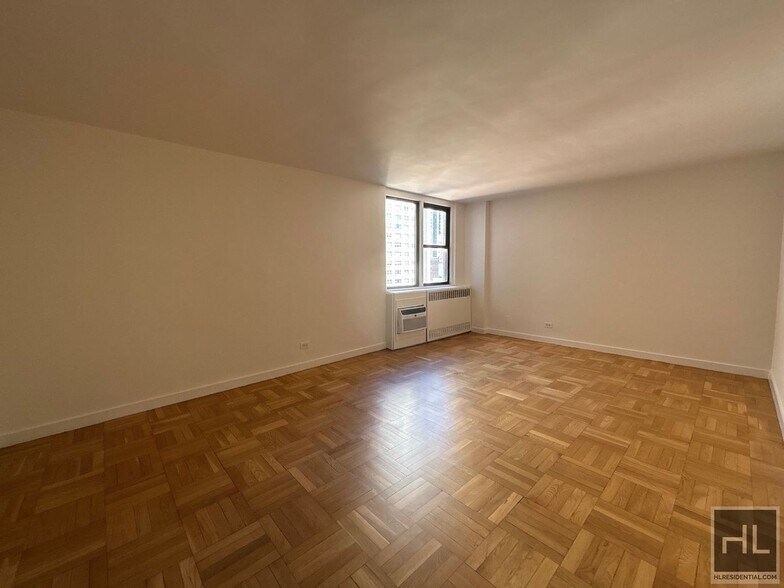 Building Photo - East 79th Street