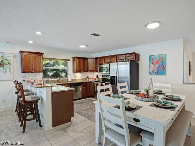 Building Photo - 625 97th Ave N