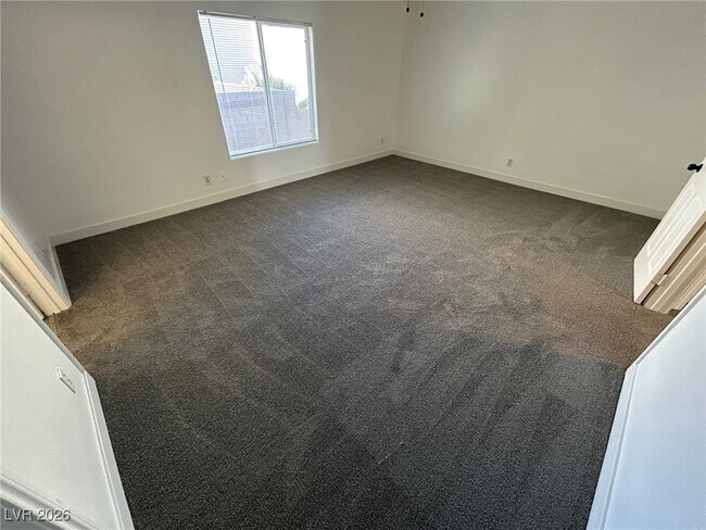 Building Photo - 554 Twilight Blue Ave