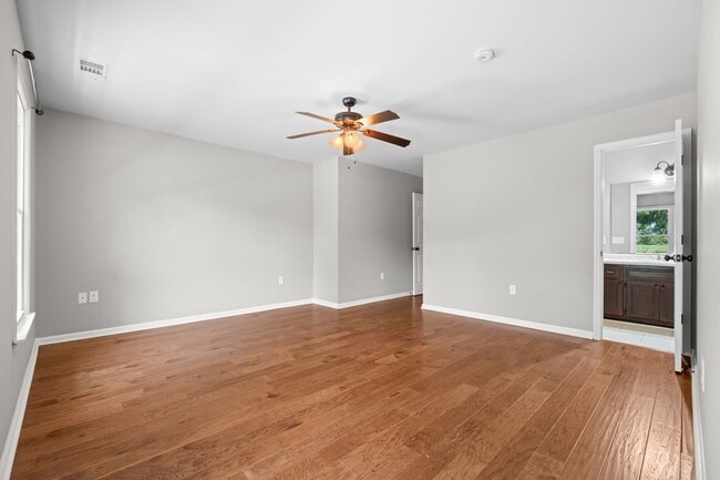 Building Photo - 1501 Cayla Way