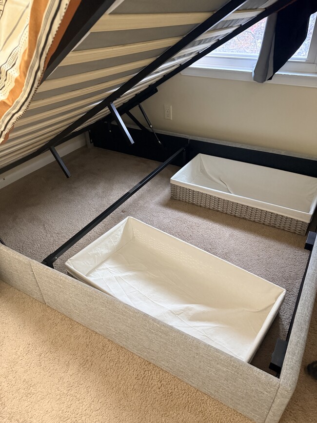 Building Photo - 1005 Horizon Rd