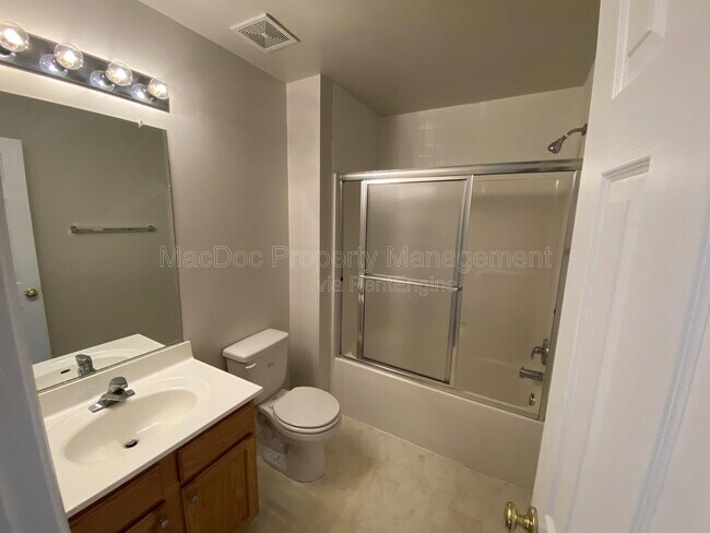 Building Photo - 4106 Parapet Ct