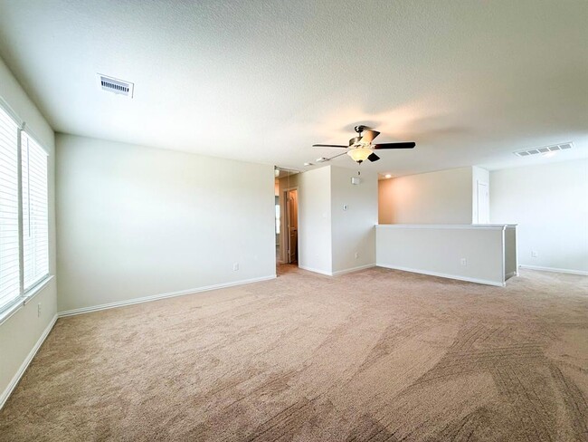 Building Photo - 20206 Heather Haven Dr
