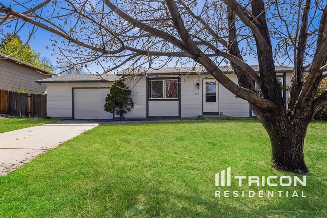 Building Photo - 7325 Woodstock St