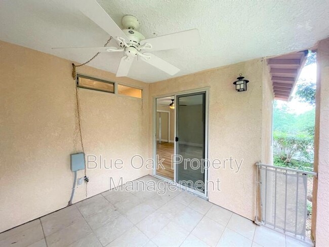 Building Photo - 1 Hidden Brooke Way