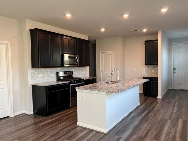 Building Photo - 141 Tucana St