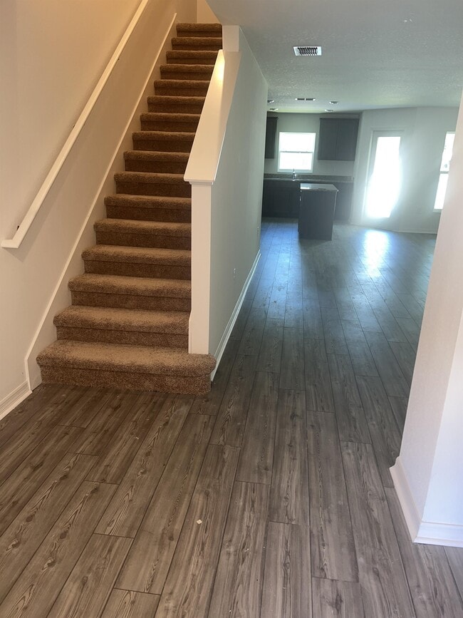 Building Photo - 7226 Reunion Ct