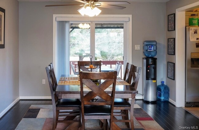 Building Photo - 104 Zugibe Ct