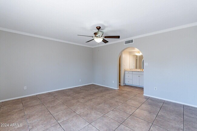 Building Photo - 4315 W Morrow Dr