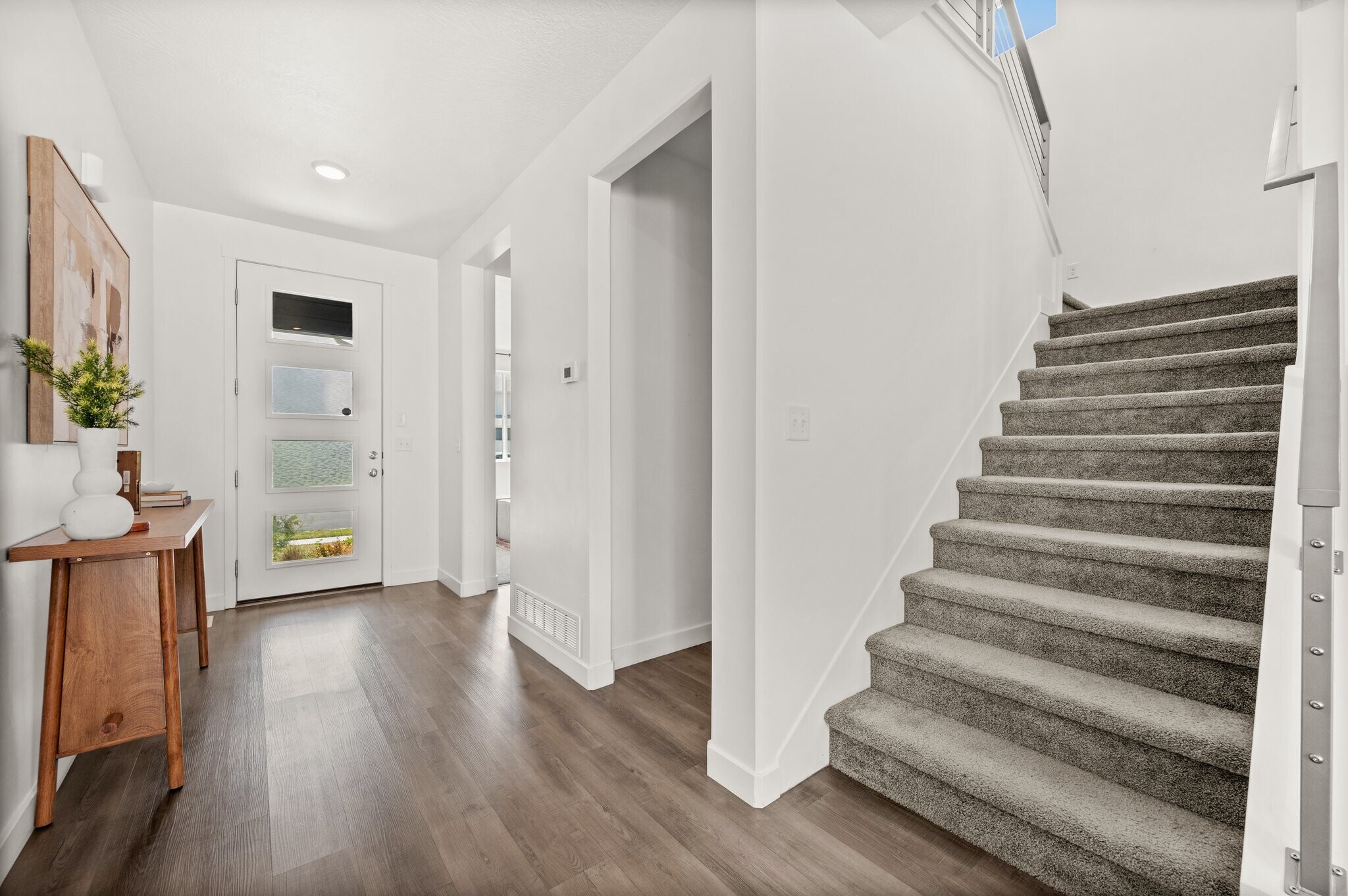 Building Photo - 858 W Wickham Dr