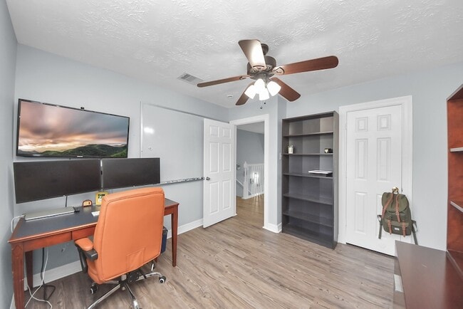 Building Photo - 201 S Native Ln