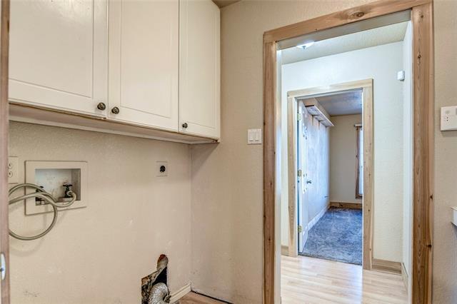 Building Photo - 422 FM 6