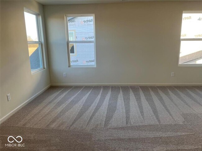Building Photo - 4824 Oak Hl Dr