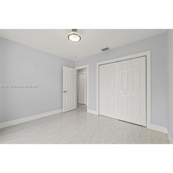 Building Photo - 11380 SW 180th St