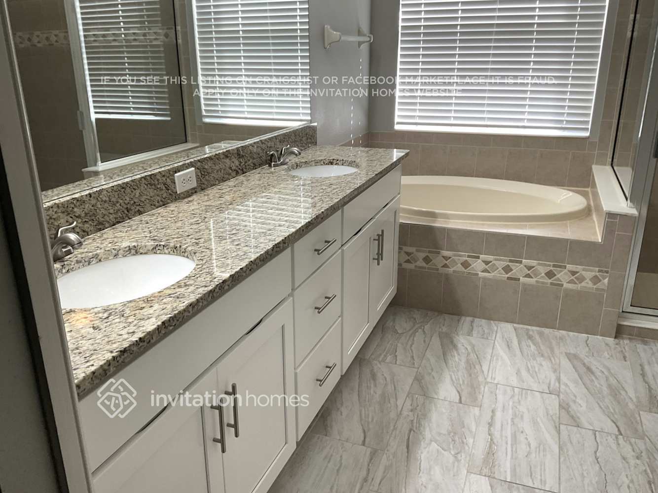 Building Photo - 3909 101st Ave E