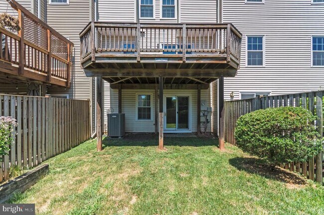 Building Photo - 3629 Sweethorn Ct