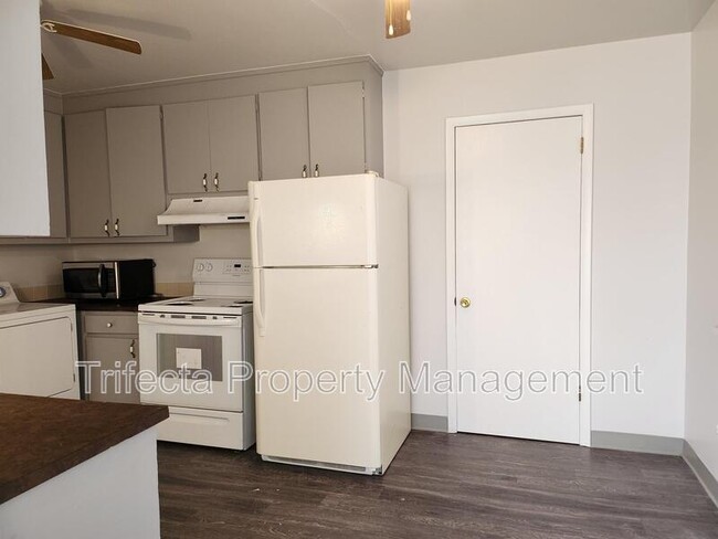 Building Photo - 2739 Leisure Dr