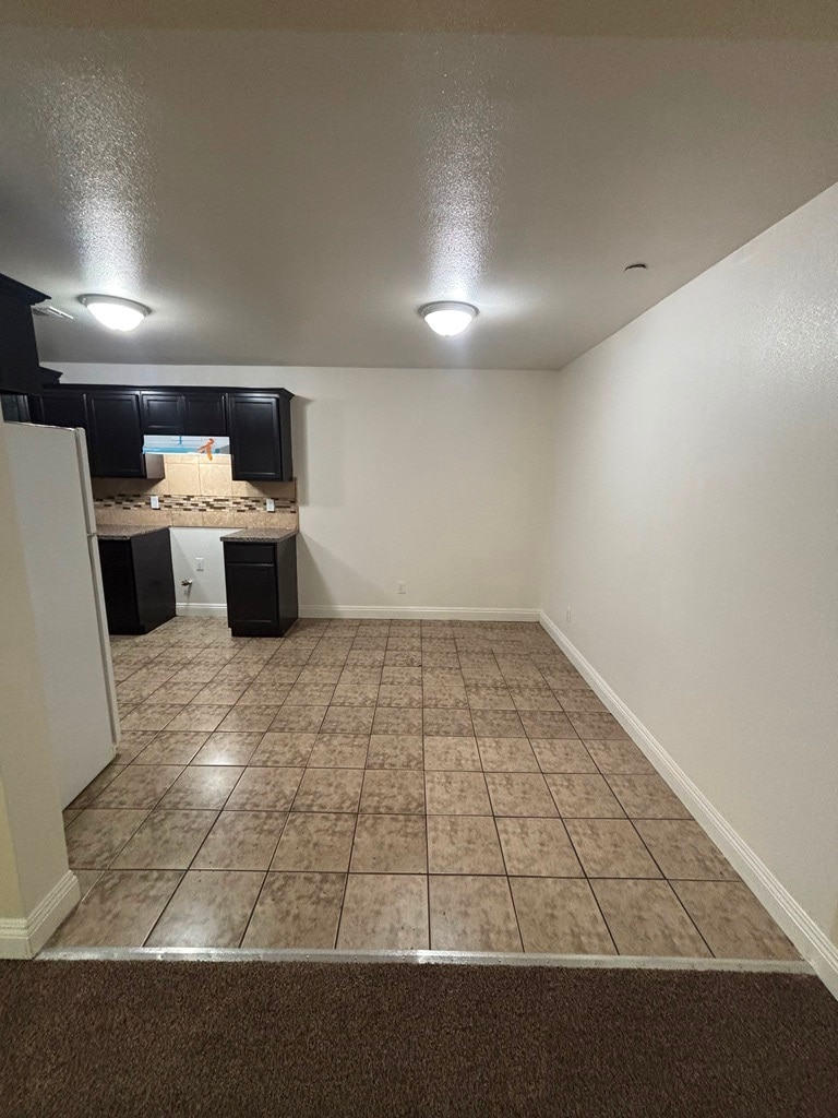 Building Photo - 149 E 109th Pl
