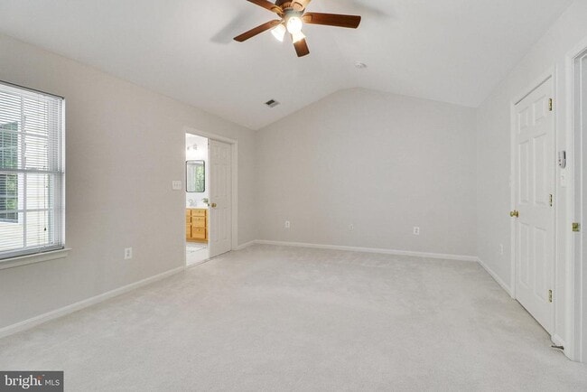 Building Photo - 4037 Fairfax Center Hunt Trail