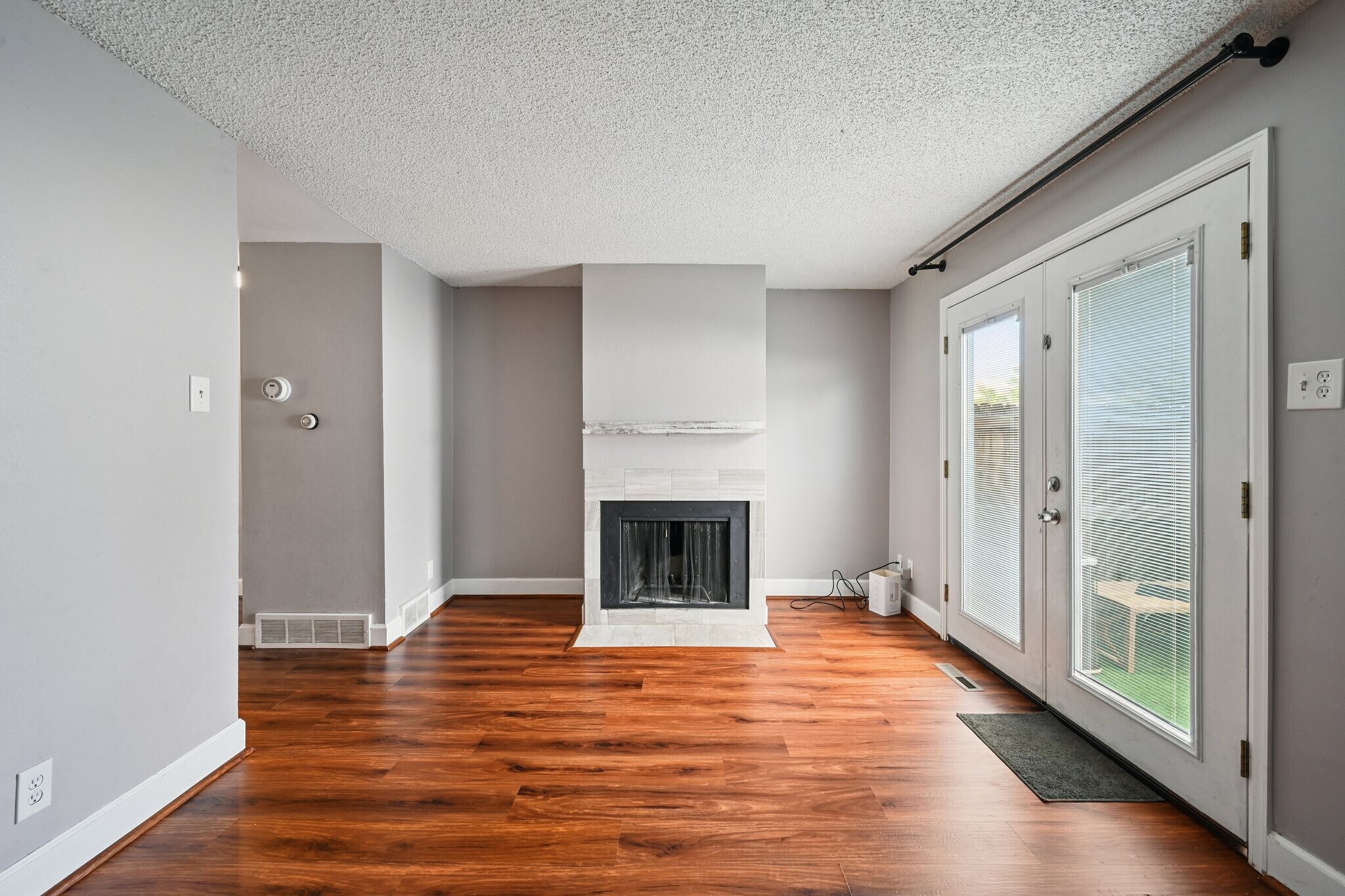 Building Photo - 13988 E Utah Cir