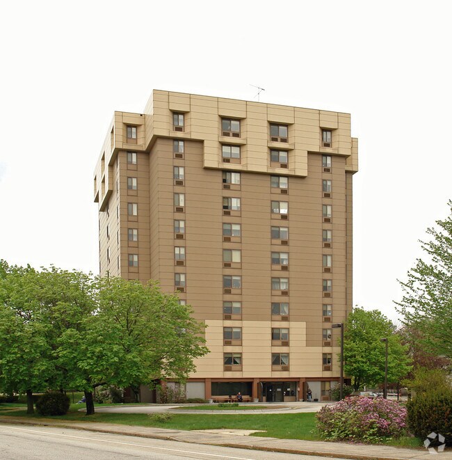 Building Photo - Henry J. Pariseau Apartments