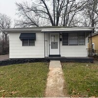 Building Photo - 5546 Janet Ave