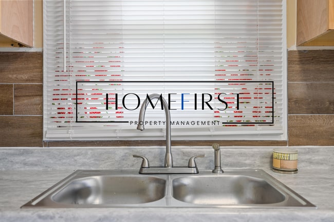 Building Photo - 40 Garner St