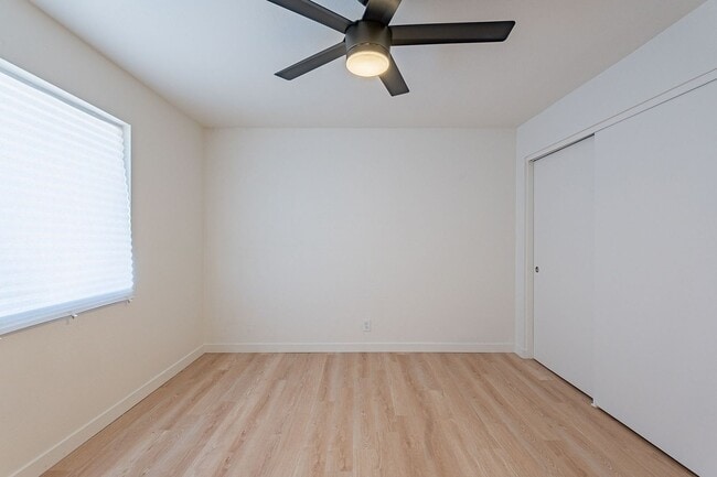 Building Photo - 2nd floor unit with all the upgrades!