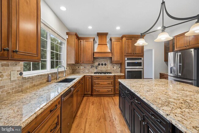 Building Photo - 5871 Paine Run Pl