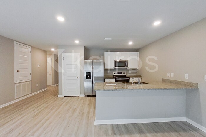 Building Photo - 4706 Malay Cir