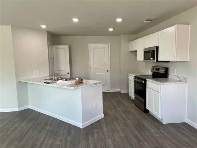 Building Photo - 7333 Tin Star Dr