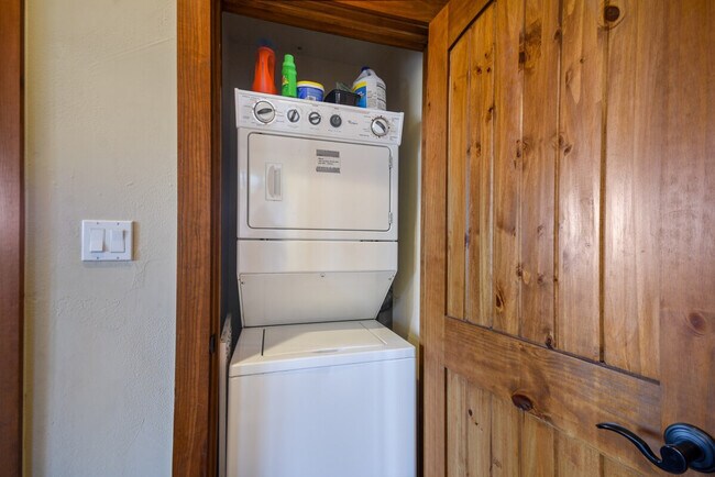 Building Photo - 7221 Trident-SI ID1521782P