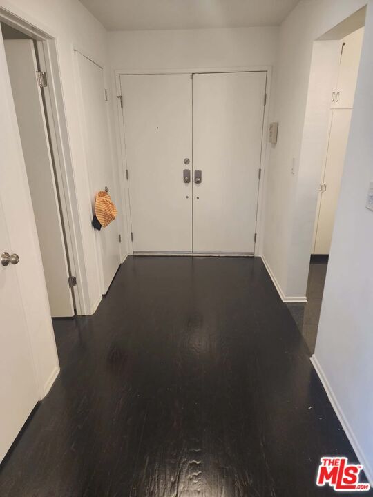 Building Photo - 964 Hancock Ave