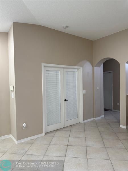Building Photo - 133 Coconut Key Ln