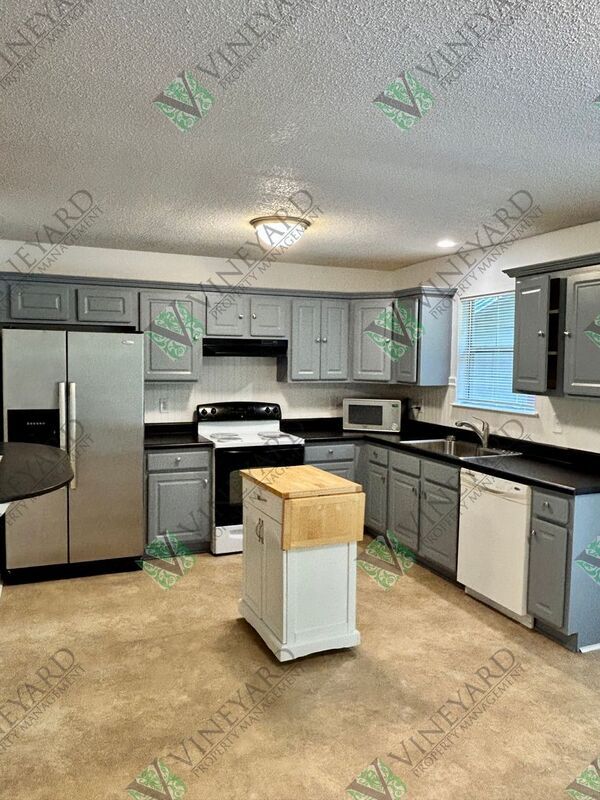 Building Photo - 774 Old Dallas Acworth Rd